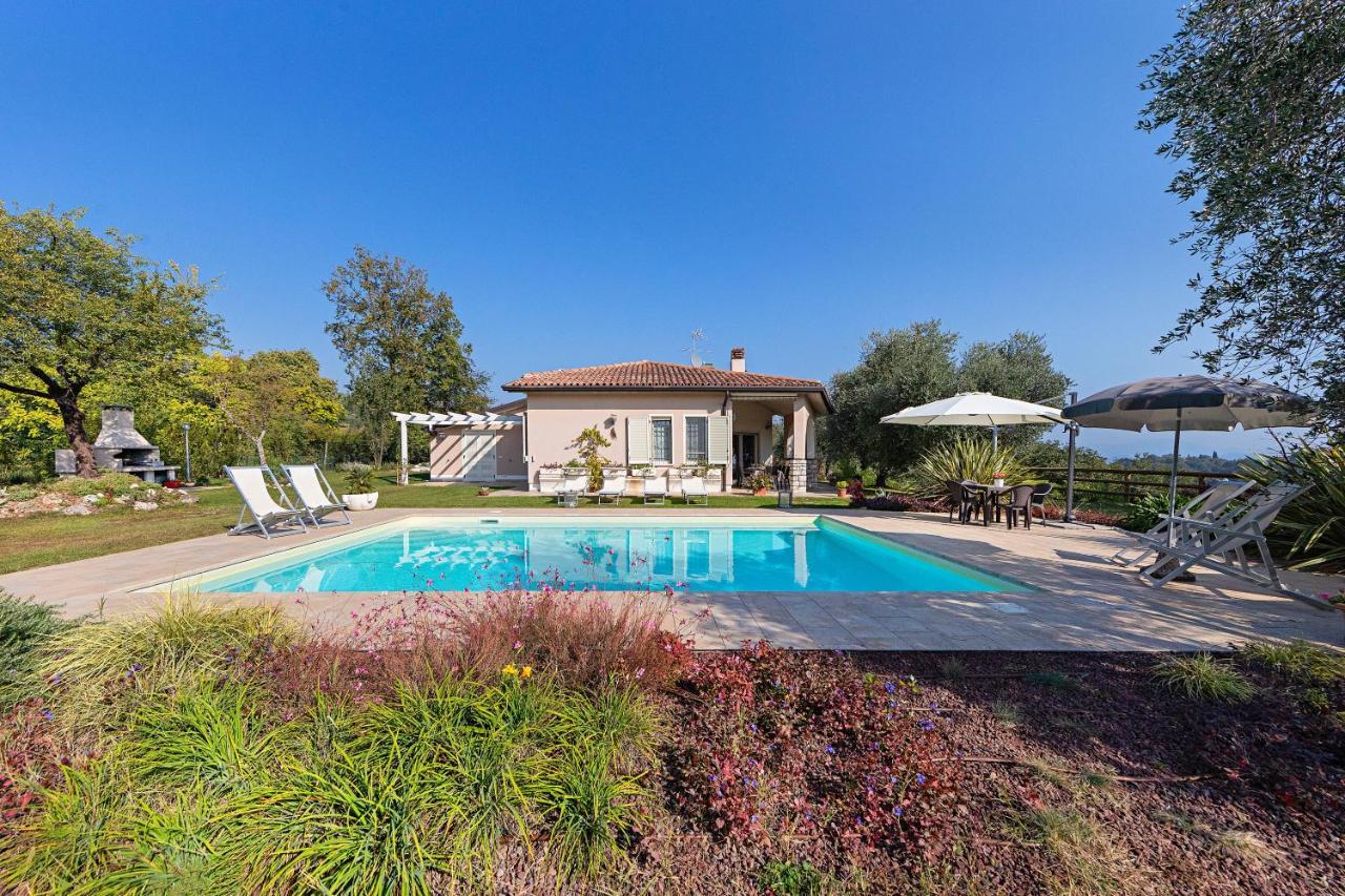Daniela Con Piscina Vista By Wonderful Italy Villa